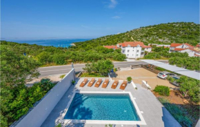 Amazing Apartment In Murter With Wifi
